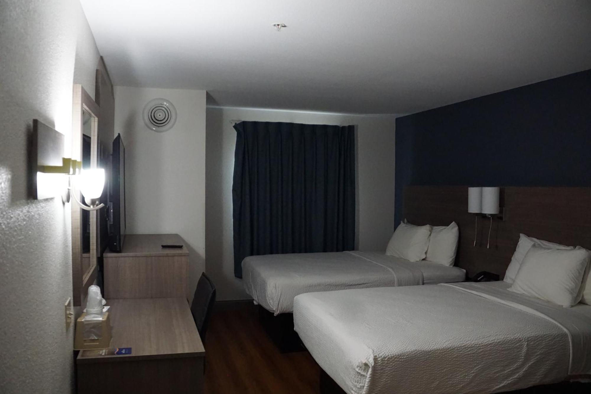 Days Inn By Wyndham Mexico Zewnętrze zdjęcie